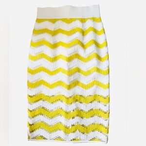 Milly Chevron Textured Pencil Skirt – Size 4 (29” Length)